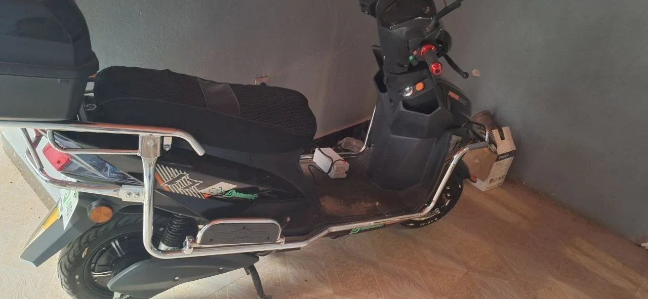 Electric Motor Scooter – photo 3