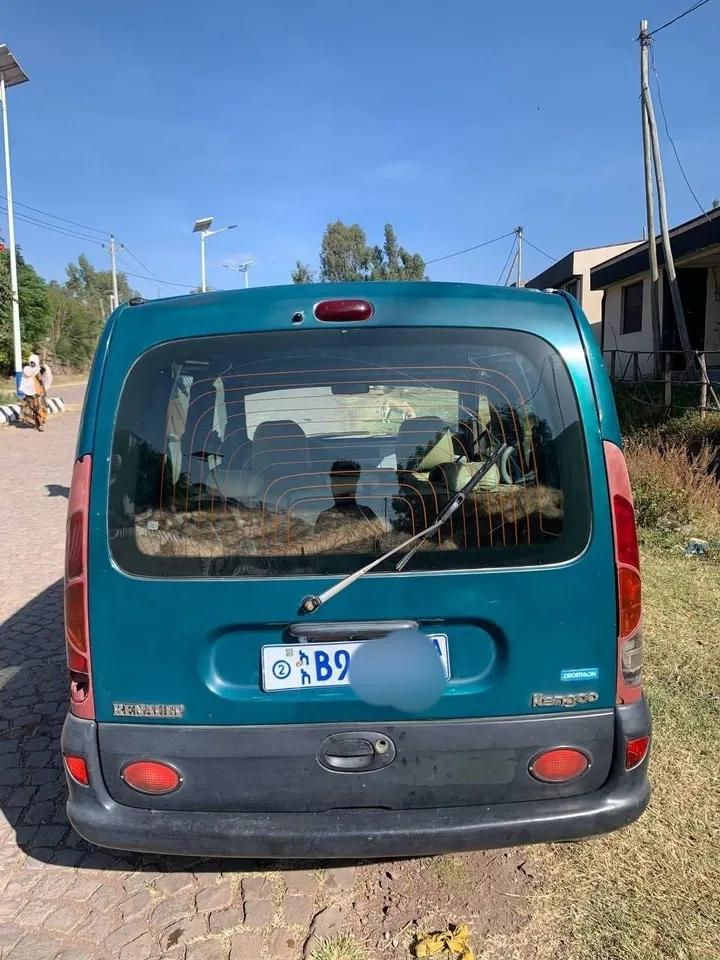 Renault Kangoo 2002 Automatic – photo 4