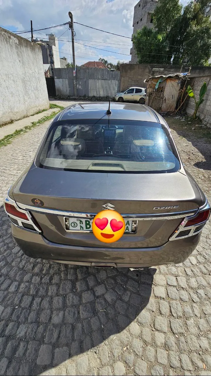 Suzuki Dezire 2021 Automatic – photo 5