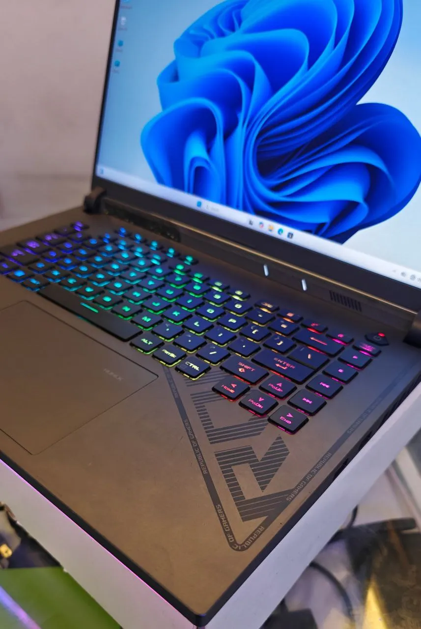 ASUS ROG Strix i9 RTX 4060 – photo 3