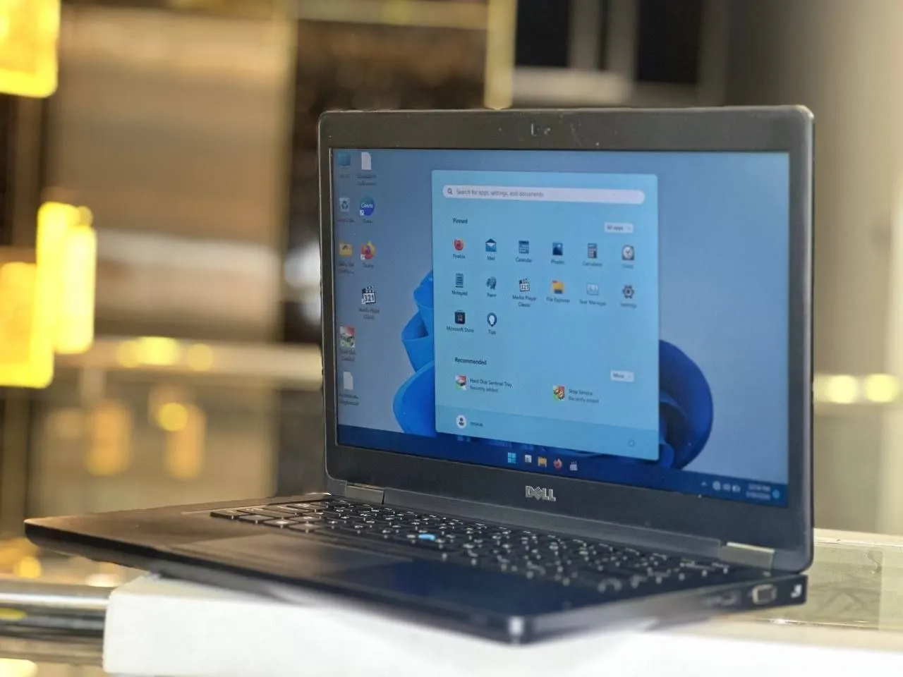 Dell Latitude i5 7th Gen Laptop – photo 5