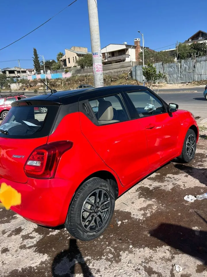 Suzuki Swift 2021 Automatic Full Option – photo 5