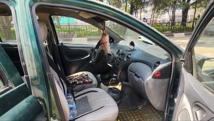 Toyota Vitz Yaris 2000 Manual – photo 5