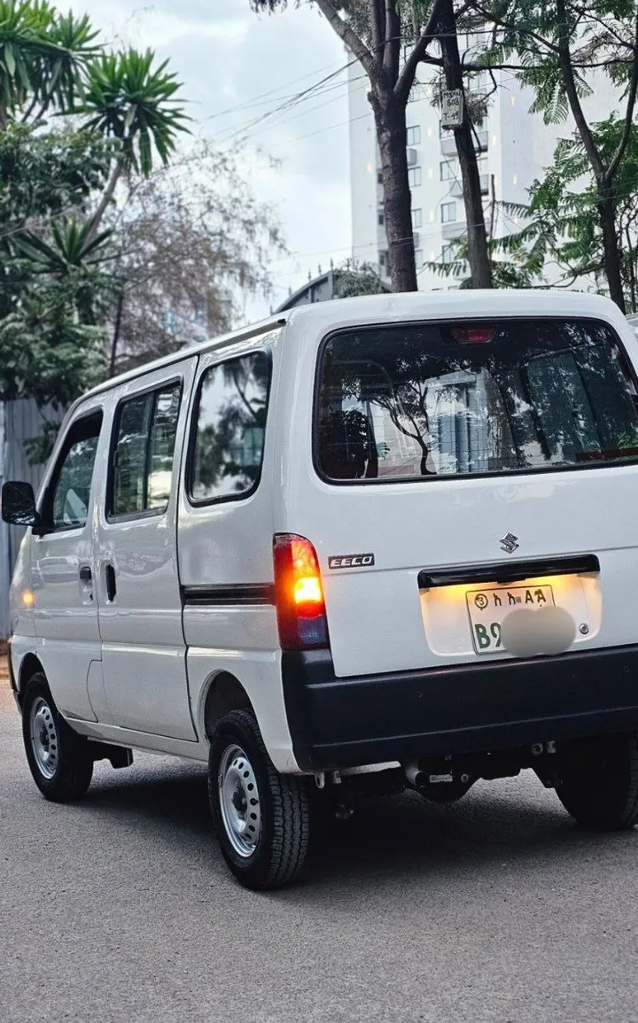Suzuki EECO 2024 Van – photo 9