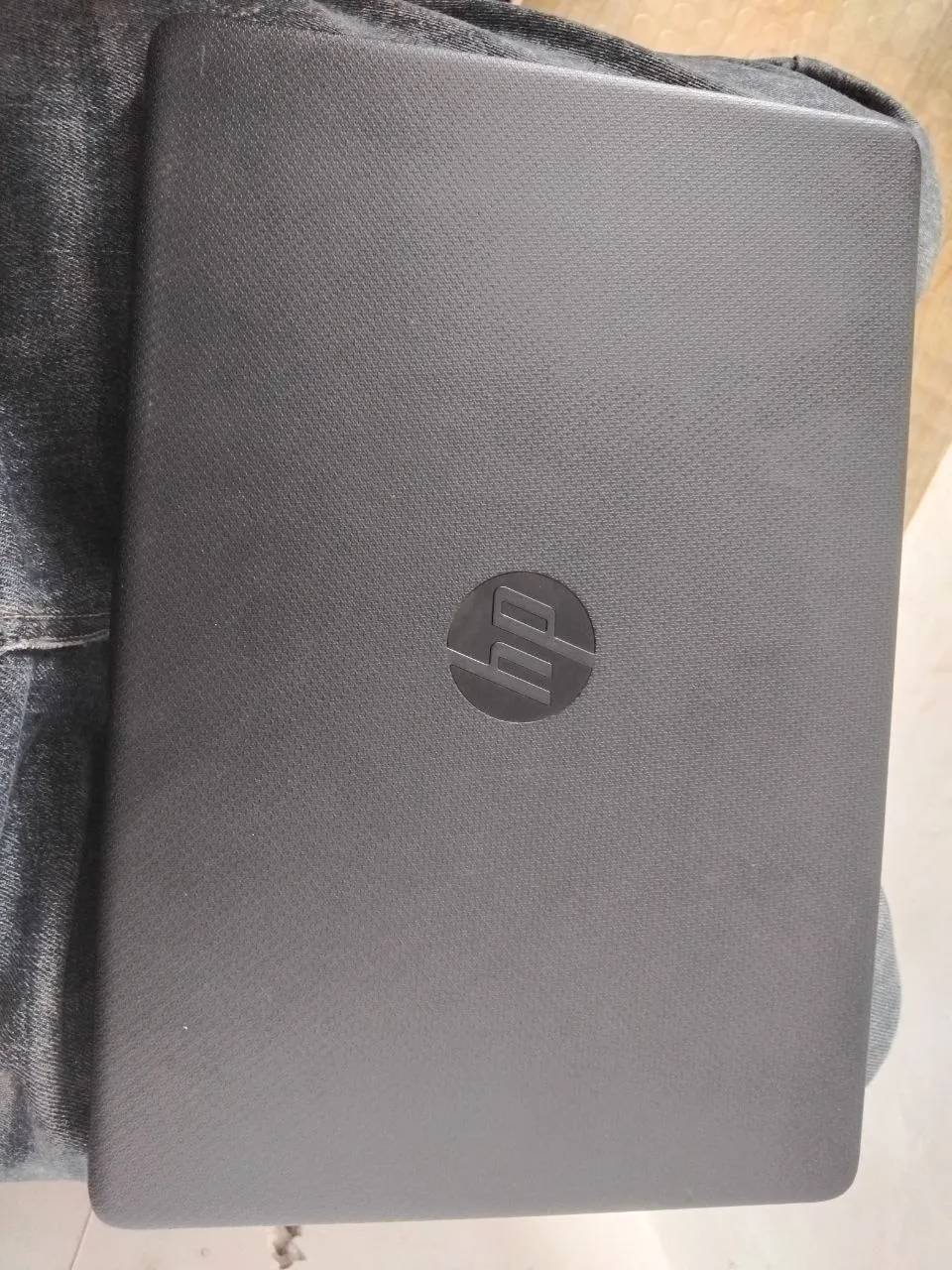 HP 14s Celeron N4120 Laptop – photo 3