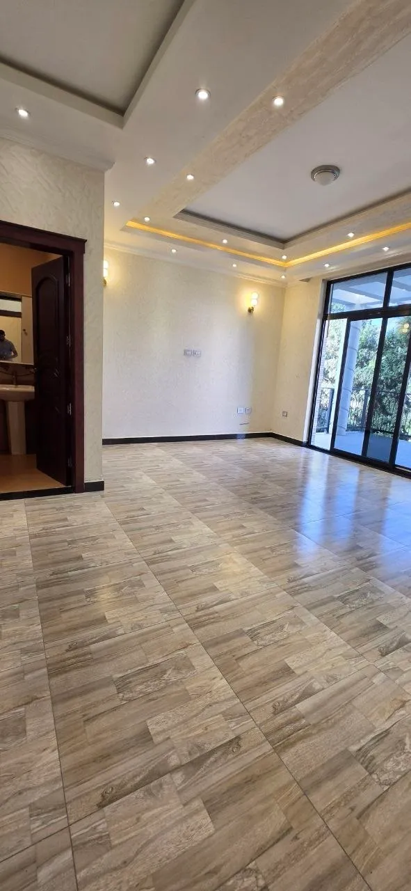 Modern G+2 House Summit 300 Sqm – photo 4