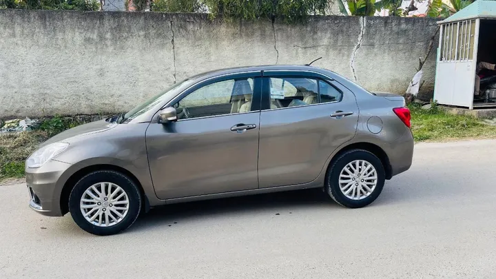 Suzuki Dzire 2022 Automatic – photo 4