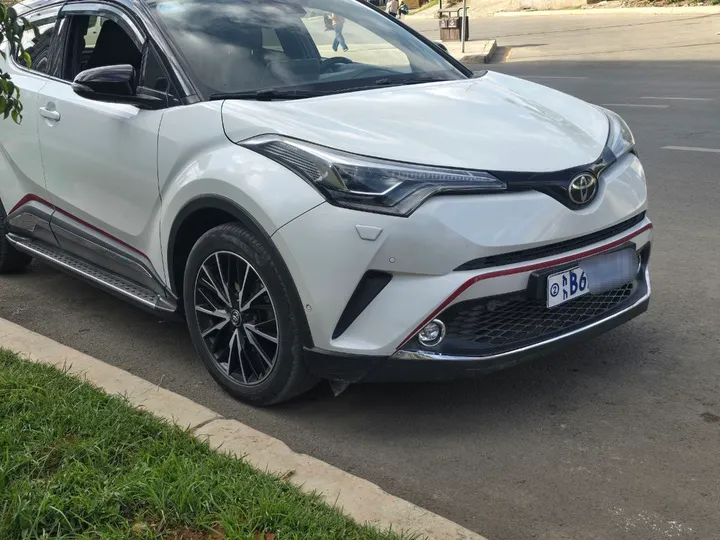 Toyota C-HR 2020 1.2T AWD – photo 6