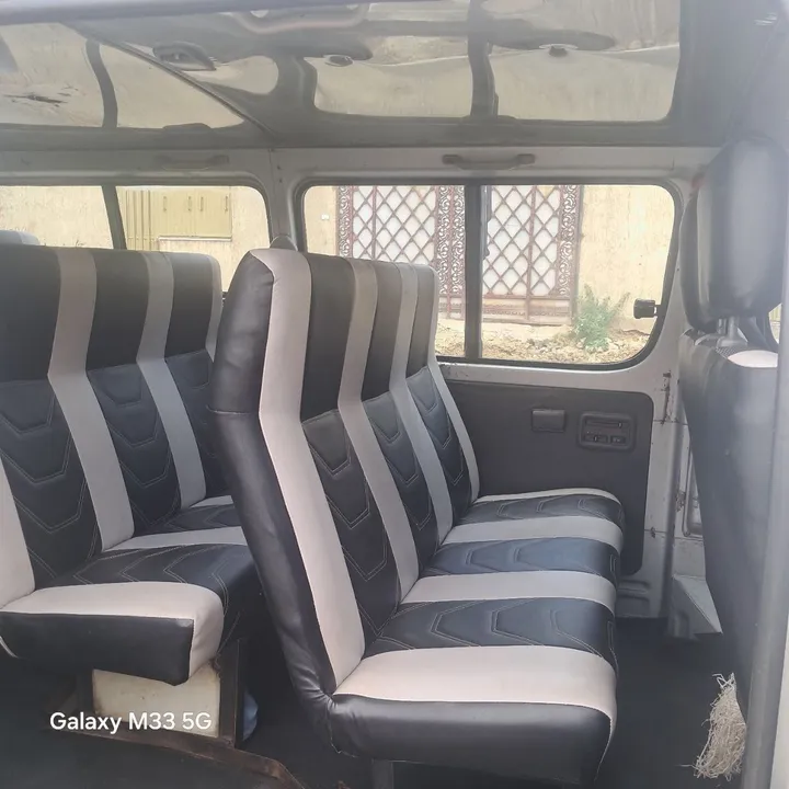 Toyota 2TL Diesel Van – photo 6