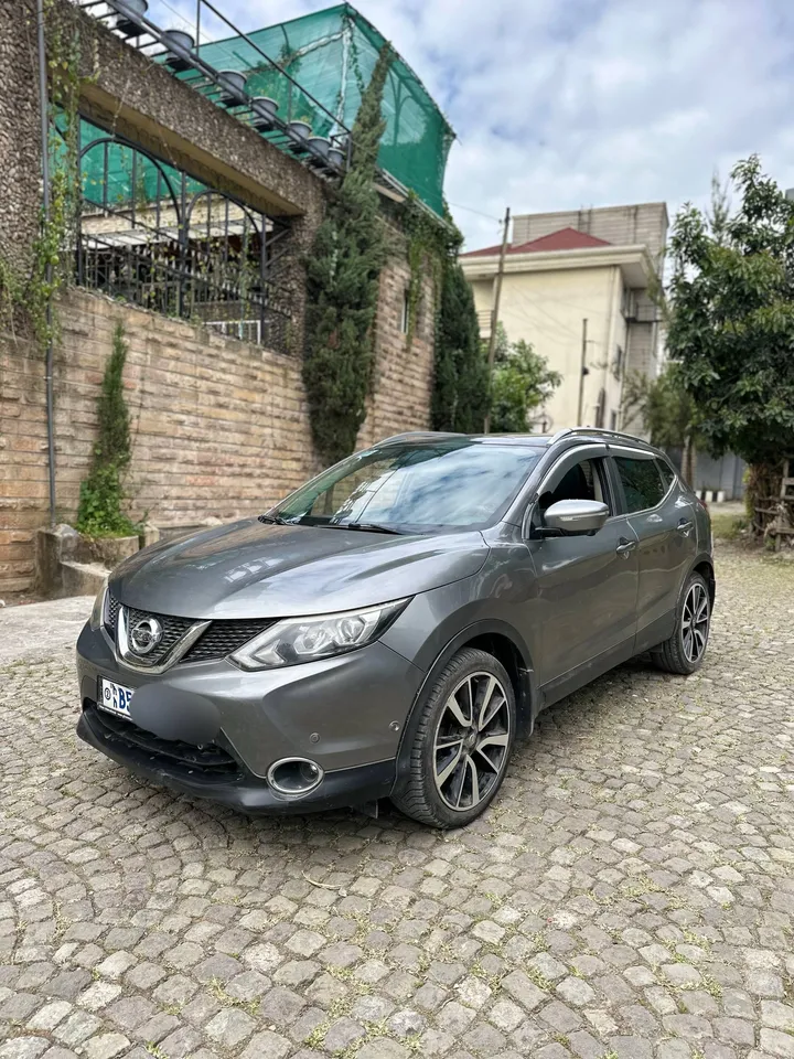 Nissan Qashqai 2017 Diesel Automatic – photo 3