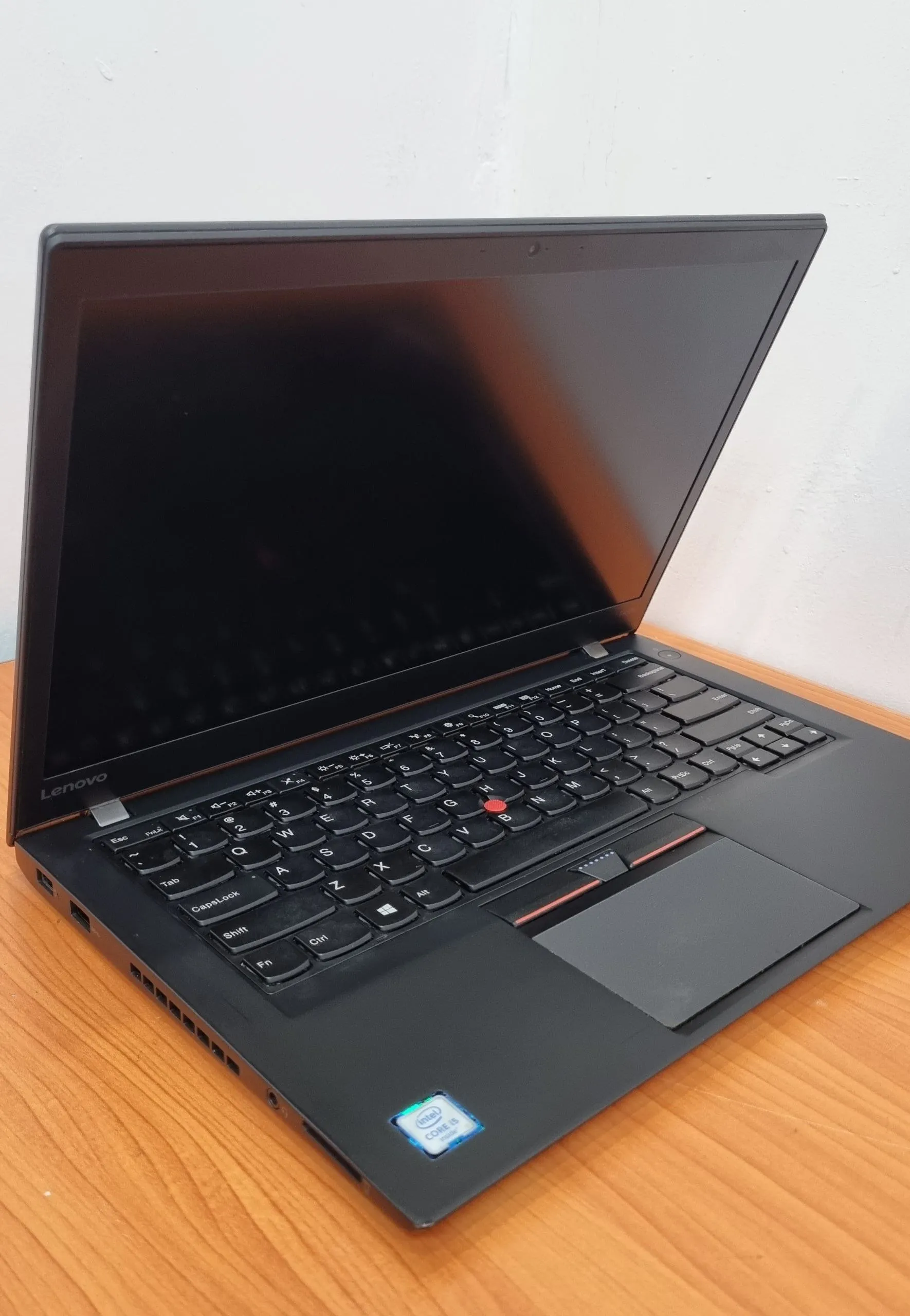 Lenovo ThinkPad T460s i5 Laptop – photo 3