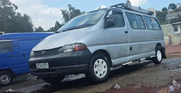 Toyota Hiace Van 2001 Manual – photo 5