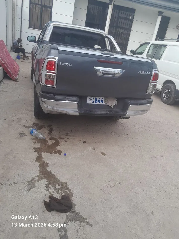 2019 Toyota Hilux Revo – photo 4