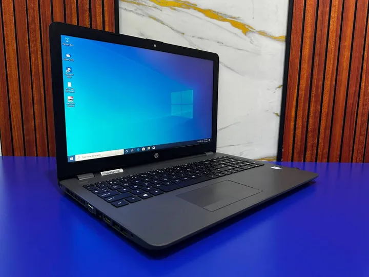 HP 250 G6 i7 Laptop – photo 3