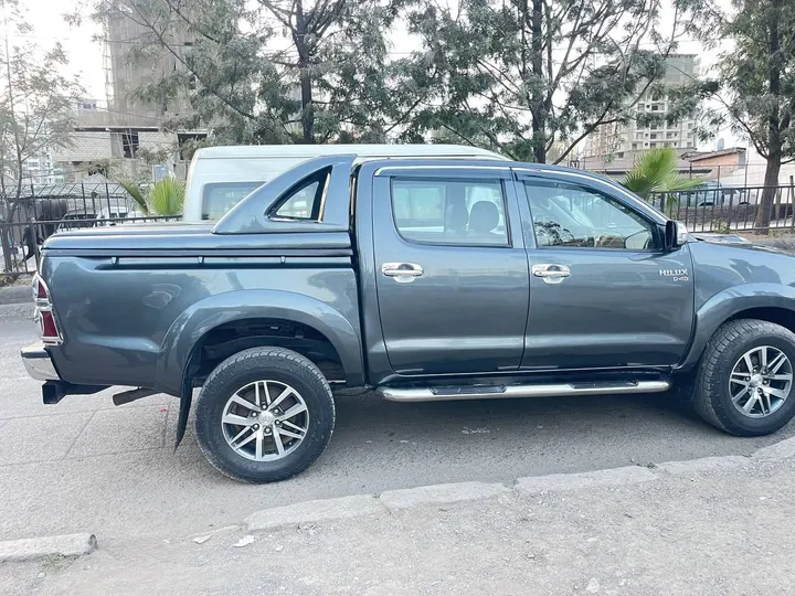 Toyota Hilux D4D 2008 – photo 3
