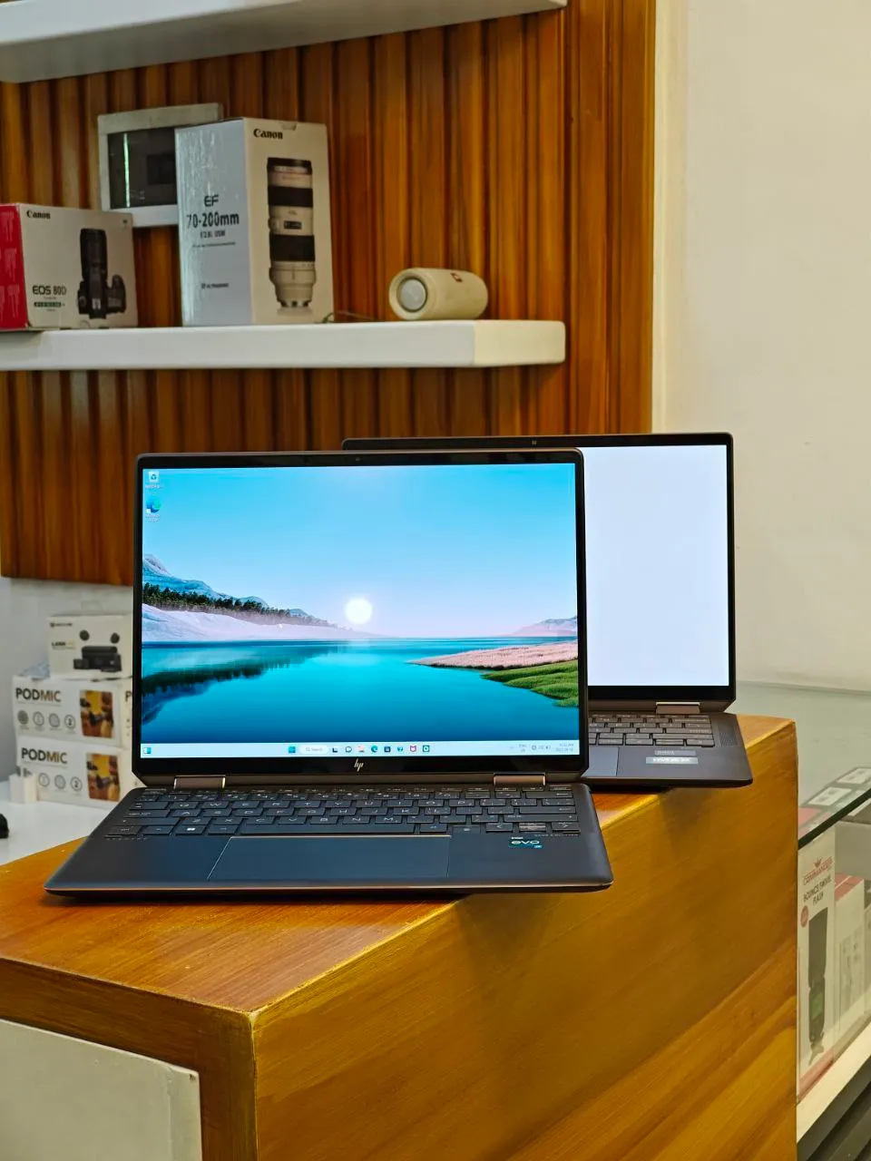 HP Specter Golden Cut x360 – photo 6
