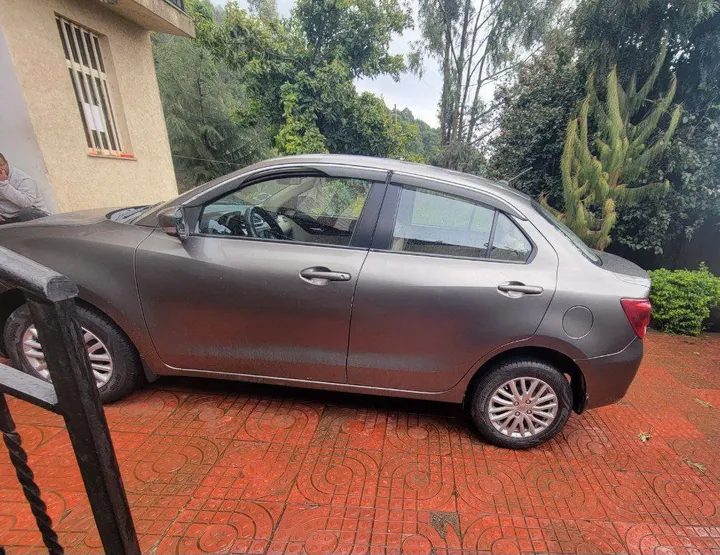 Suzuki Dzire 2021 Automatic – photo 6