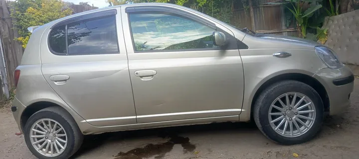 Toyota Vitz 2004 Automatic – photo 5