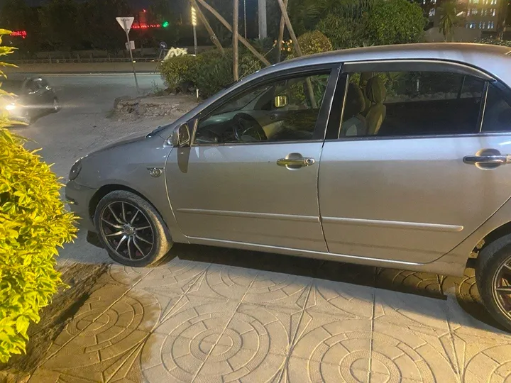 Toyota Corolla 2002 Automatic – photo 4