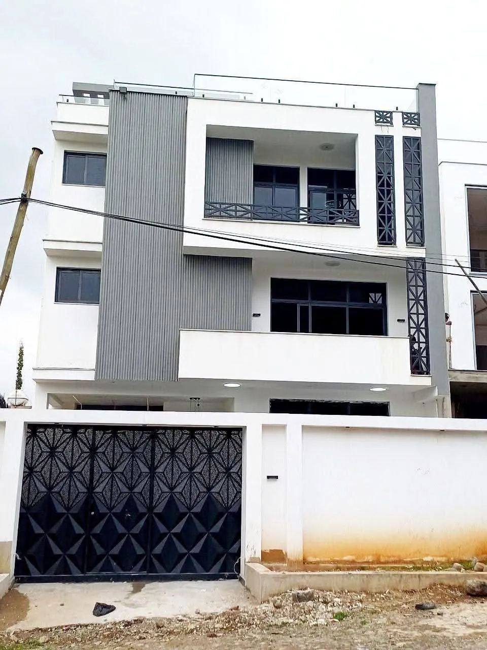 G+2 Beautiful House in Summit – photo 3