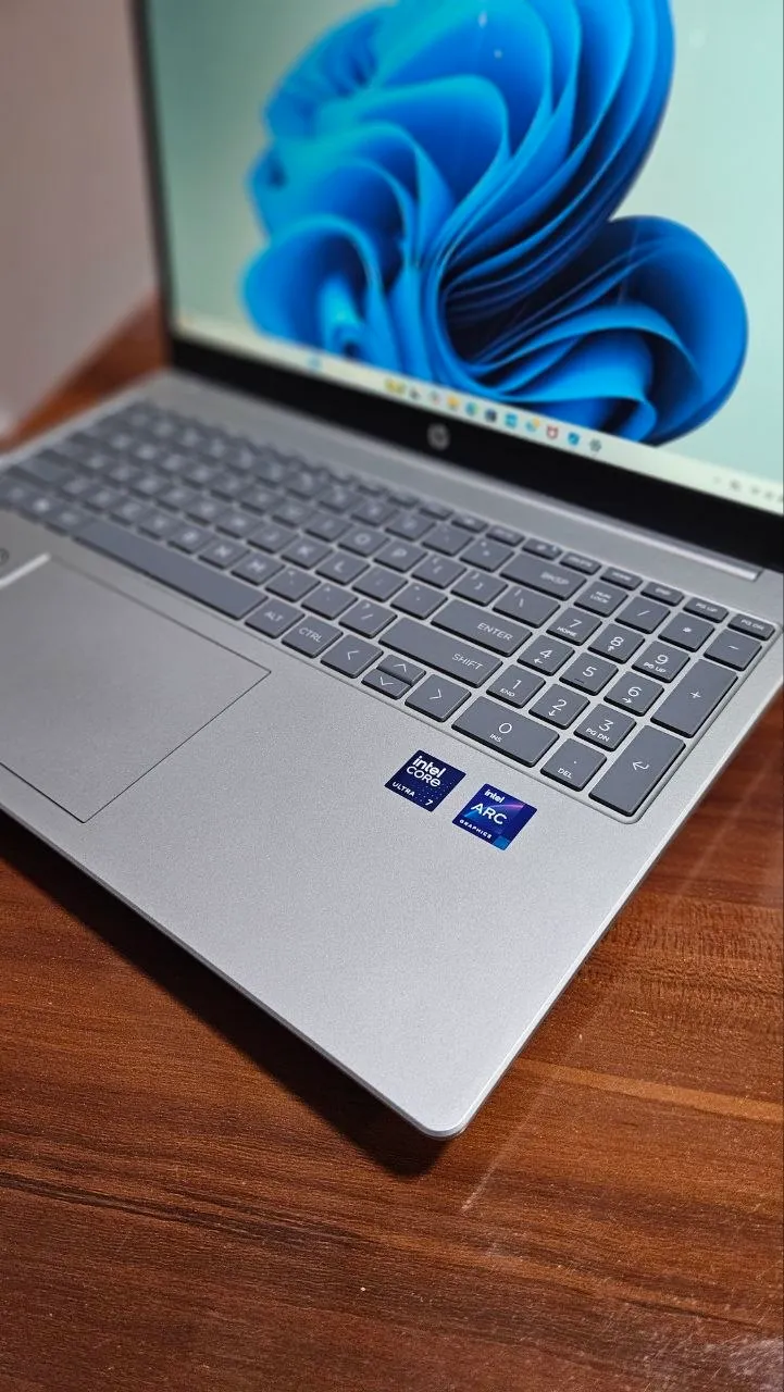 HP Ultra 7 16GB 512GB Laptop – photo 3