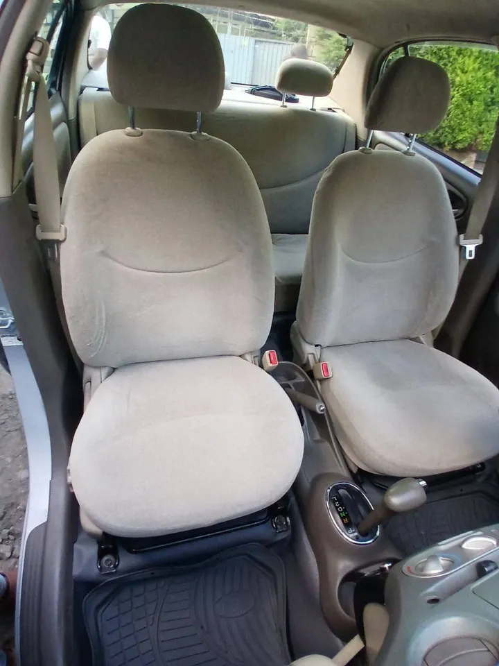 Toyota Platz 2003 Automatic – photo 4