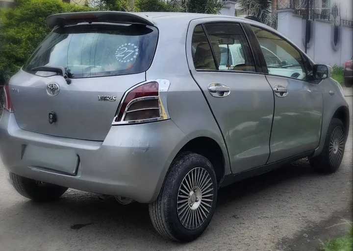 Toyota Yaris Compact 2008 – photo 6