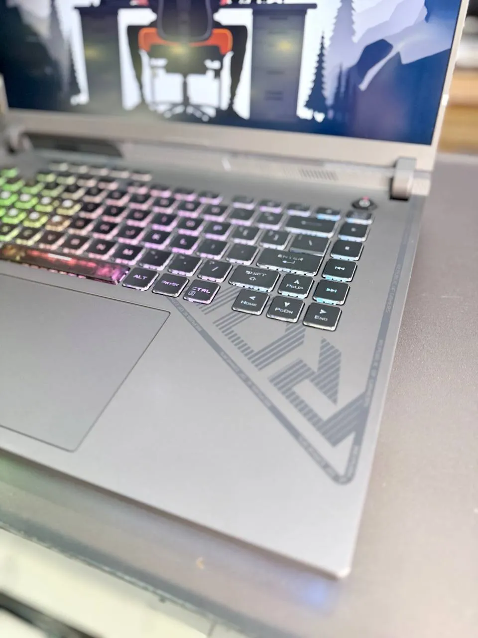 ASUS ROG Strix G16 RTX 4060 – photo 3