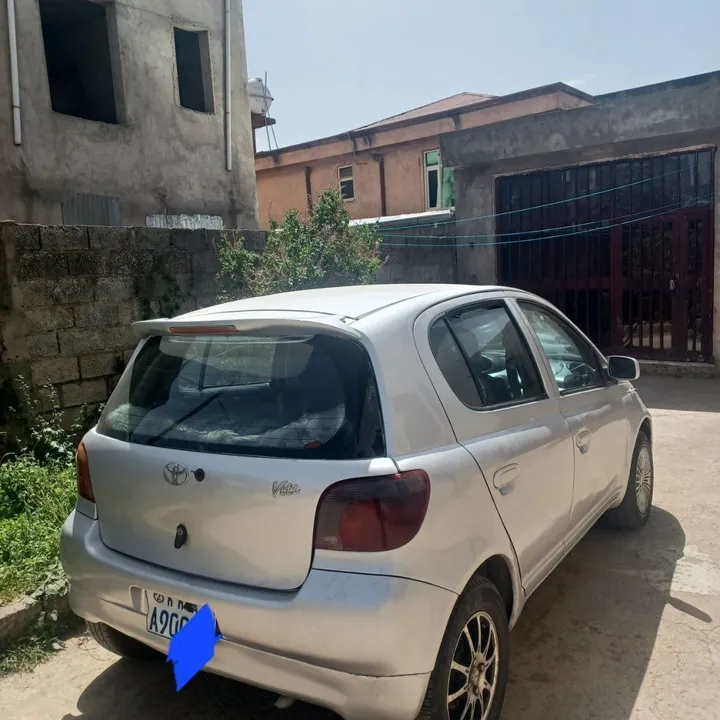 Toyota Vitz 2000 Code 2 – photo 3