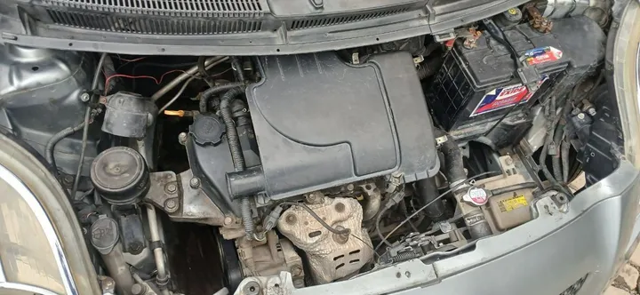 Toyota Yaris Compact 2007 – photo 6