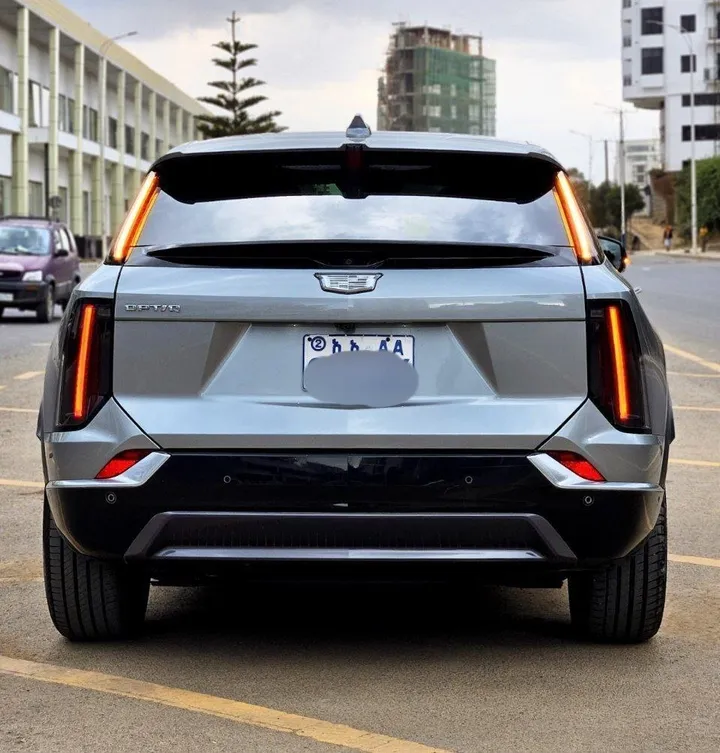 2024 Cadillac Optiq Electric SUV – photo 6