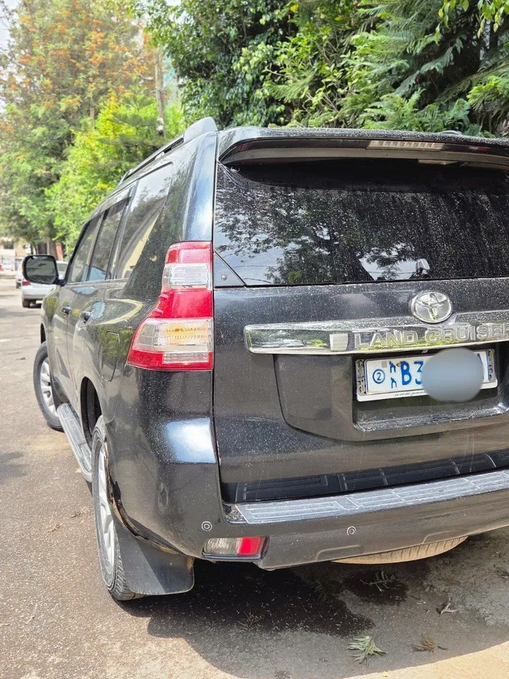 Toyota Landcruiser Prado 2015 – photo 6