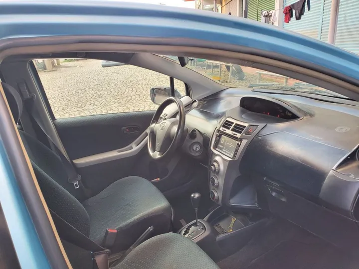 Toyota Yaris Compact 2007 Automatic – photo 6