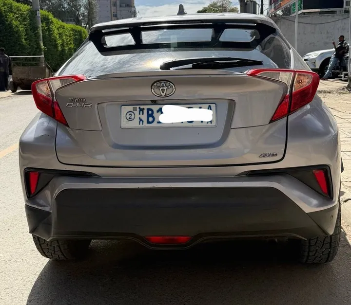 Toyota C-HR 2017 1.2T AWD – photo 9