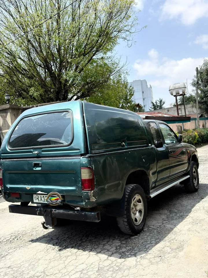 Toyota Hilux 2LT Diesel 2000 – photo 4