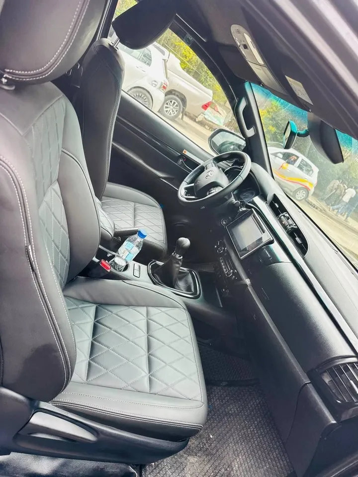 Toyota Hilux Rivo King Cab 2020 – photo 8