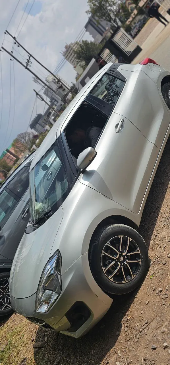 Suzuki Swift 2022 Automatic – photo 6