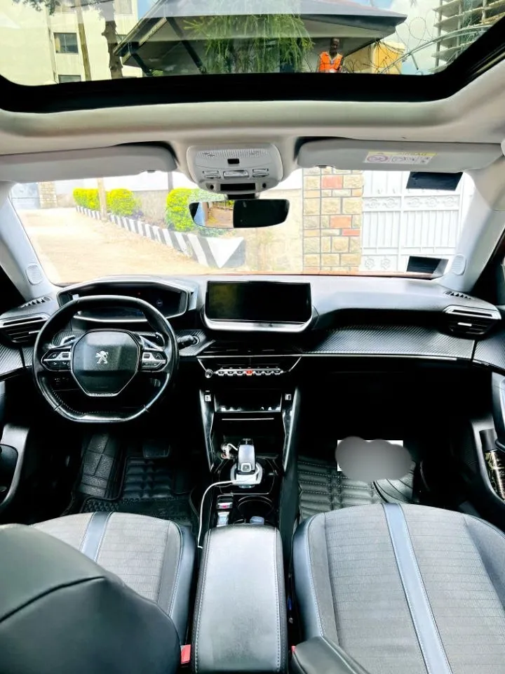 Peugeot 2008 2021 SUV – photo 3