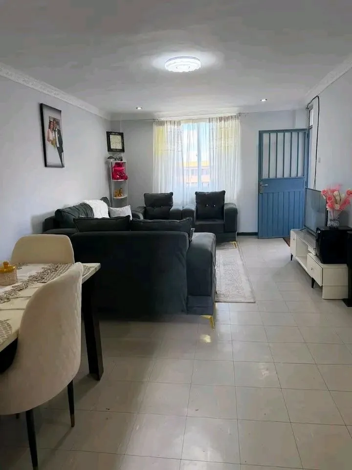 Summit Condominium 3 Bedroom 106sqm – photo 3