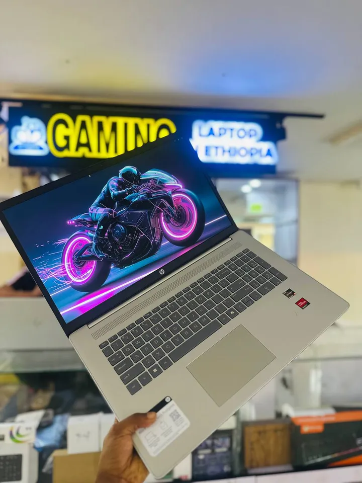 HP Notebook Ryzen 5 7520U 17 inch – photo 4