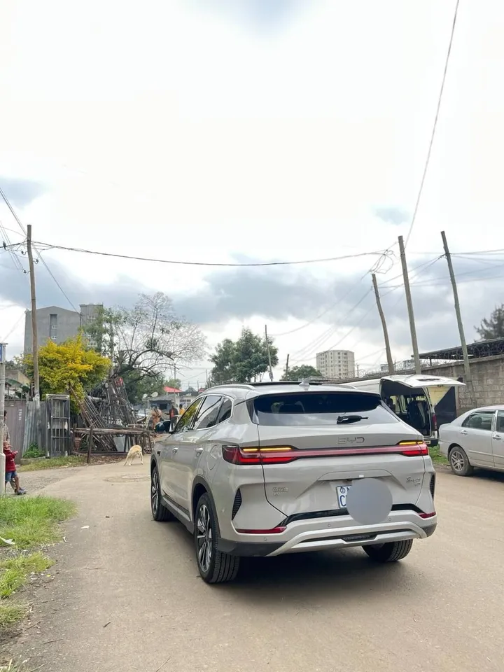 BYD Song Plus Smart Electric SUV – photo 3