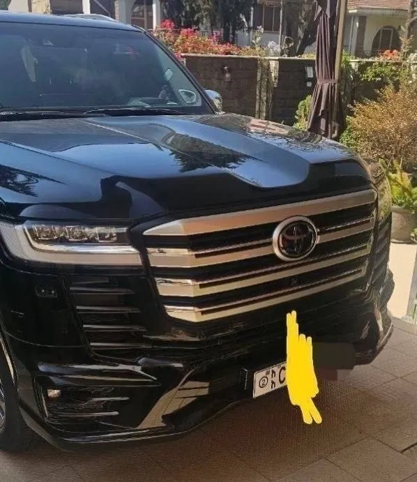 Toyota Land Cruiser V6 VXR 2023 – photo 5