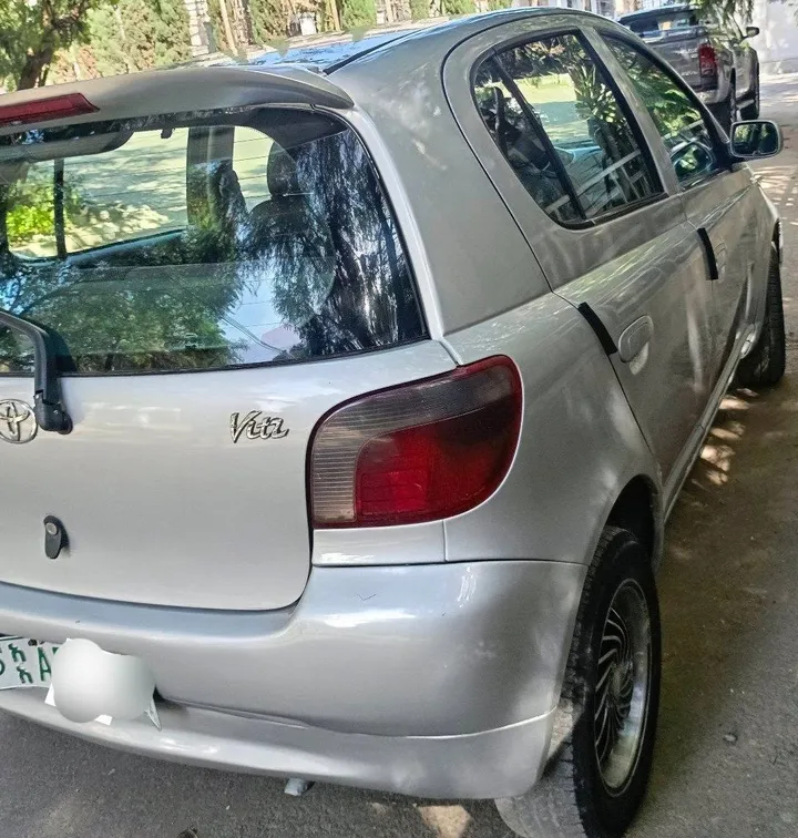 Toyota Vitz 2001 Automatic Hatchback – photo 5