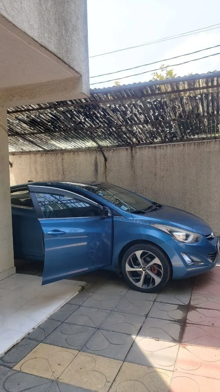 Hyundai Avante 2014 Automatic 1.6L – photo 3