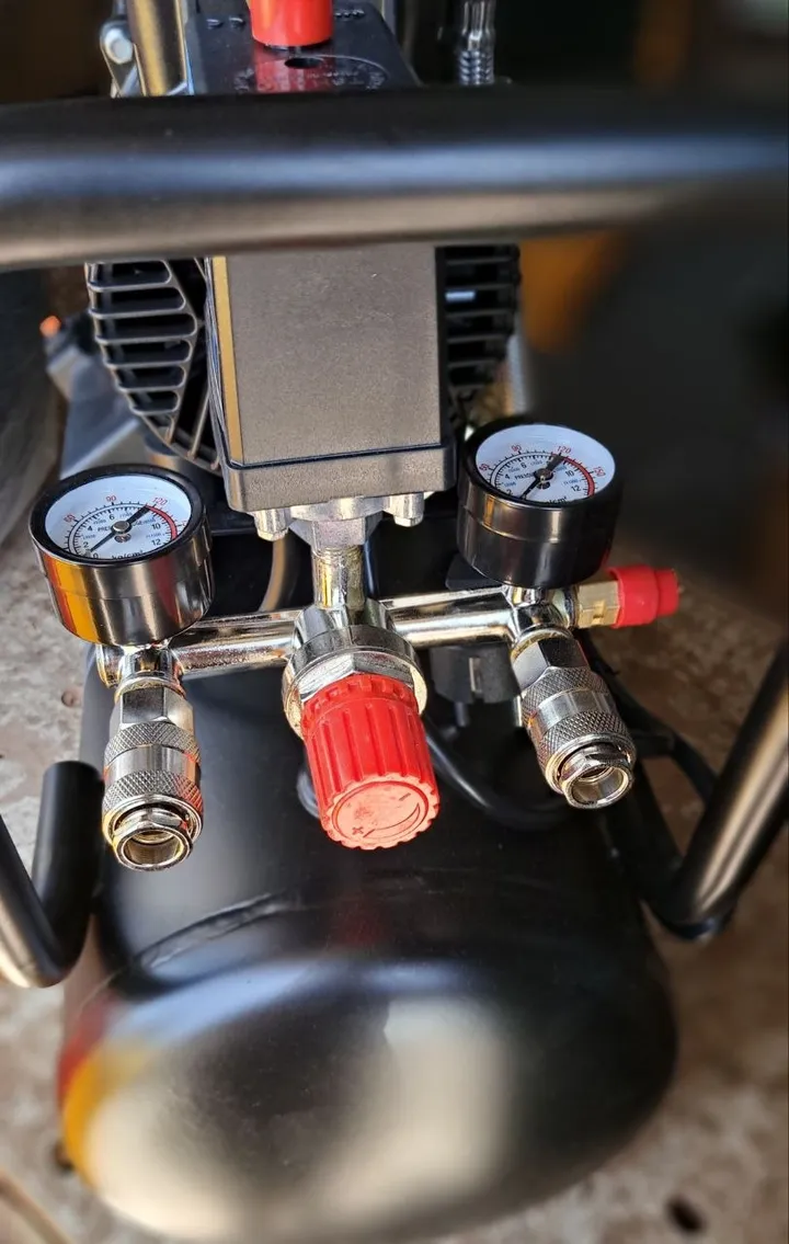 Highlander 25L Silent Air Compressor – photo 4