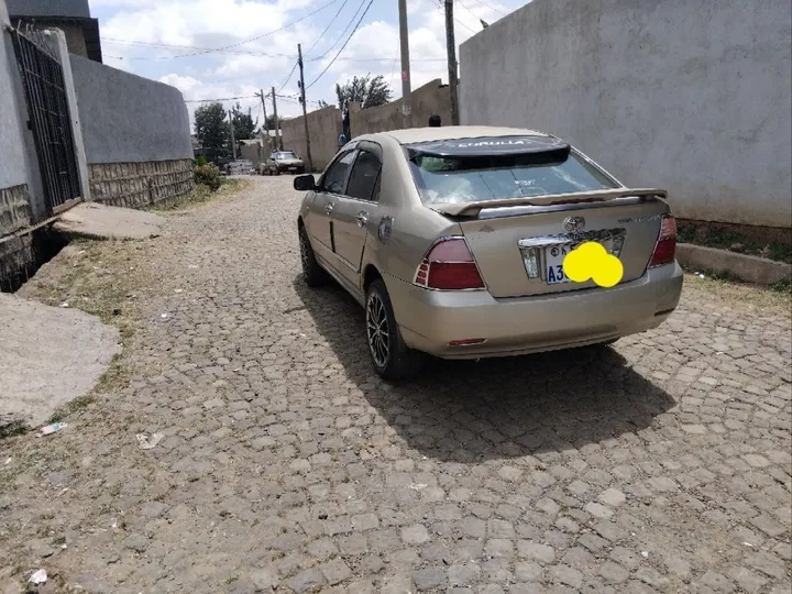 Toyota Corolla 2005 Automatic – photo 4