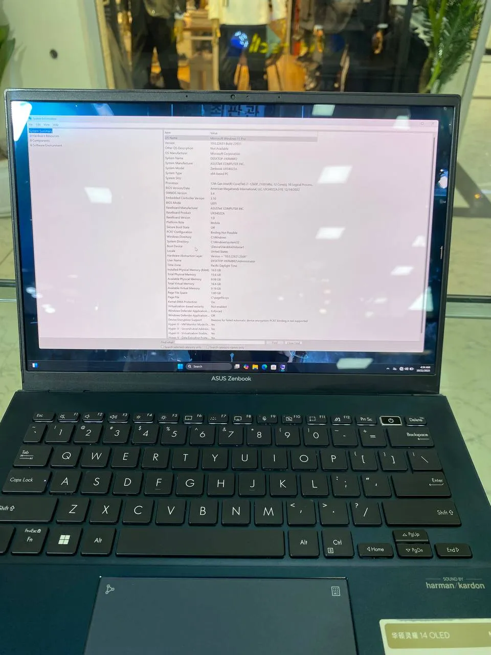 ASUS ZenBook Duo 2022 – photo 3