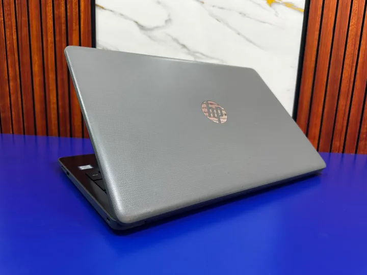 HP Notebook 15 Touch i7 Laptop – photo 5
