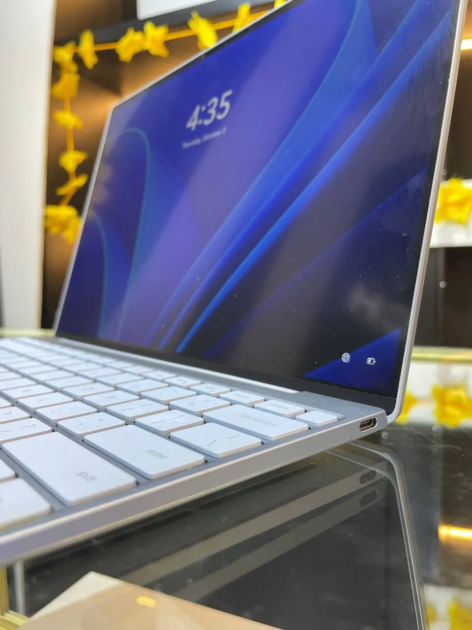Dell XPS 9310 13 inch Laptop – photo 5