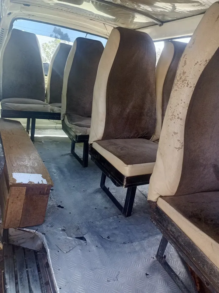 GOOGEL Minibus 2002 Code 3 – photo 4